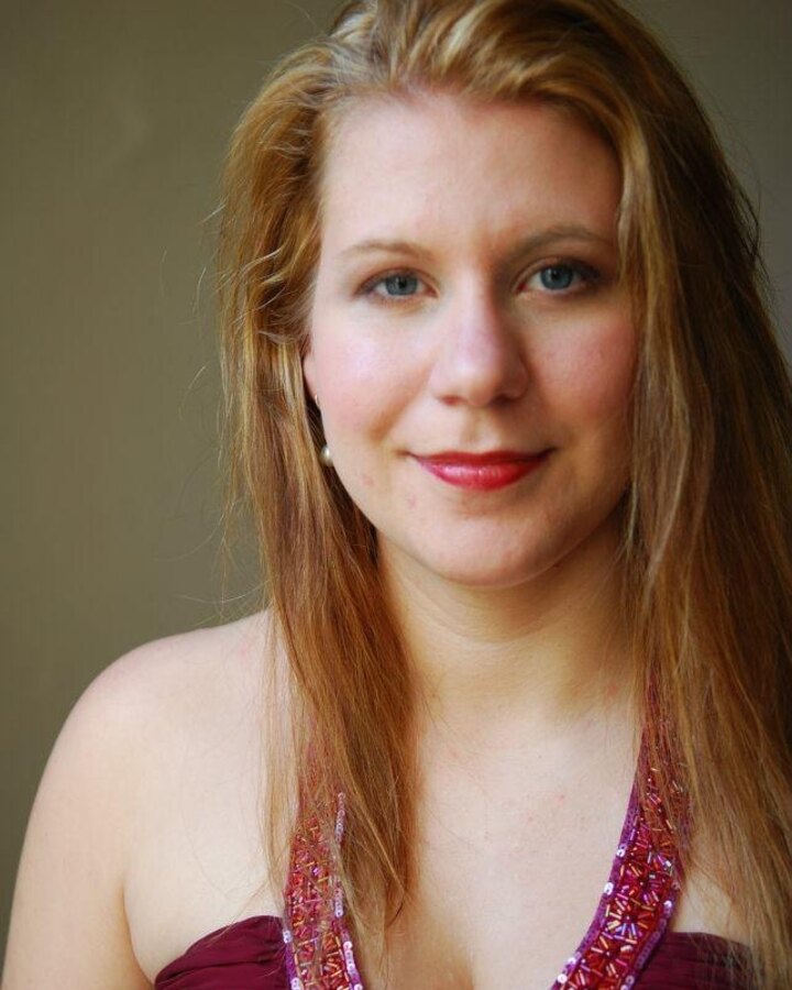 Stephanie Tokarz, soprano